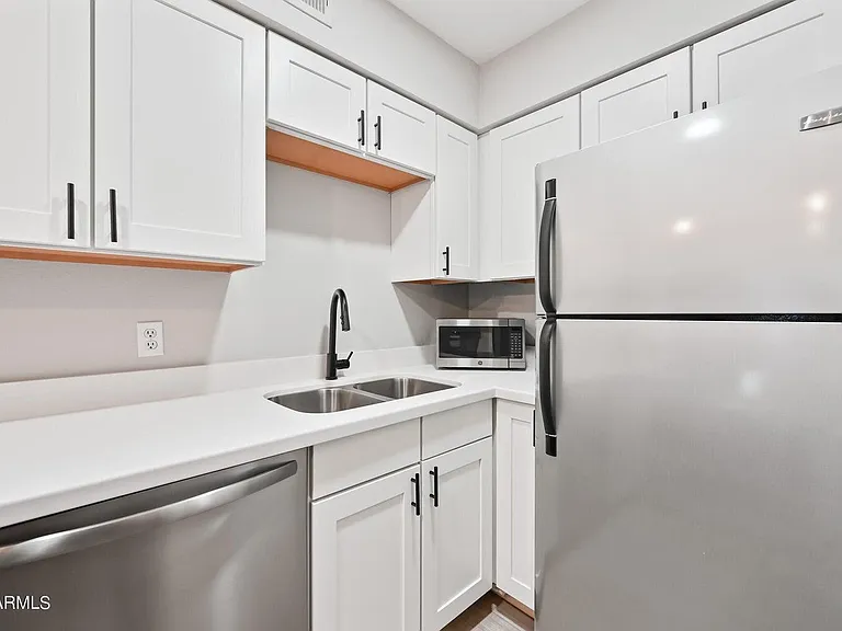 3131 W Cochise Dr #156 — Photo 8