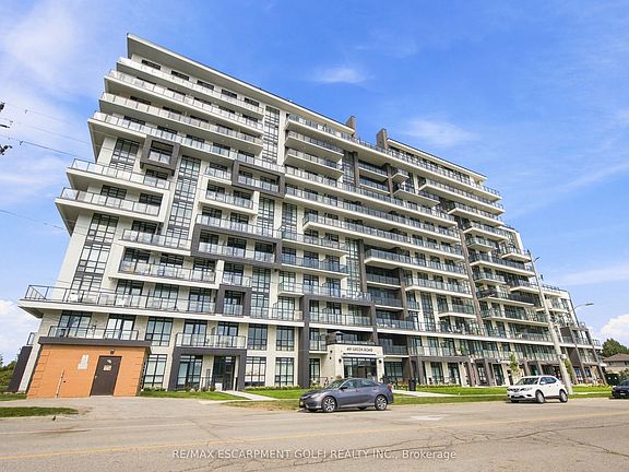 2nd image of 461 Green Rd #921