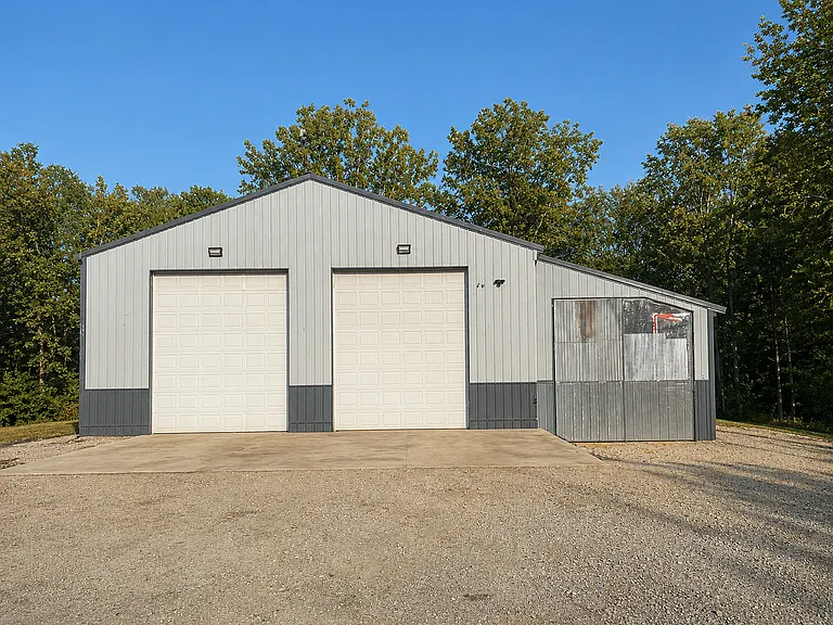 2190 S Farm Road 245 — Photo 3