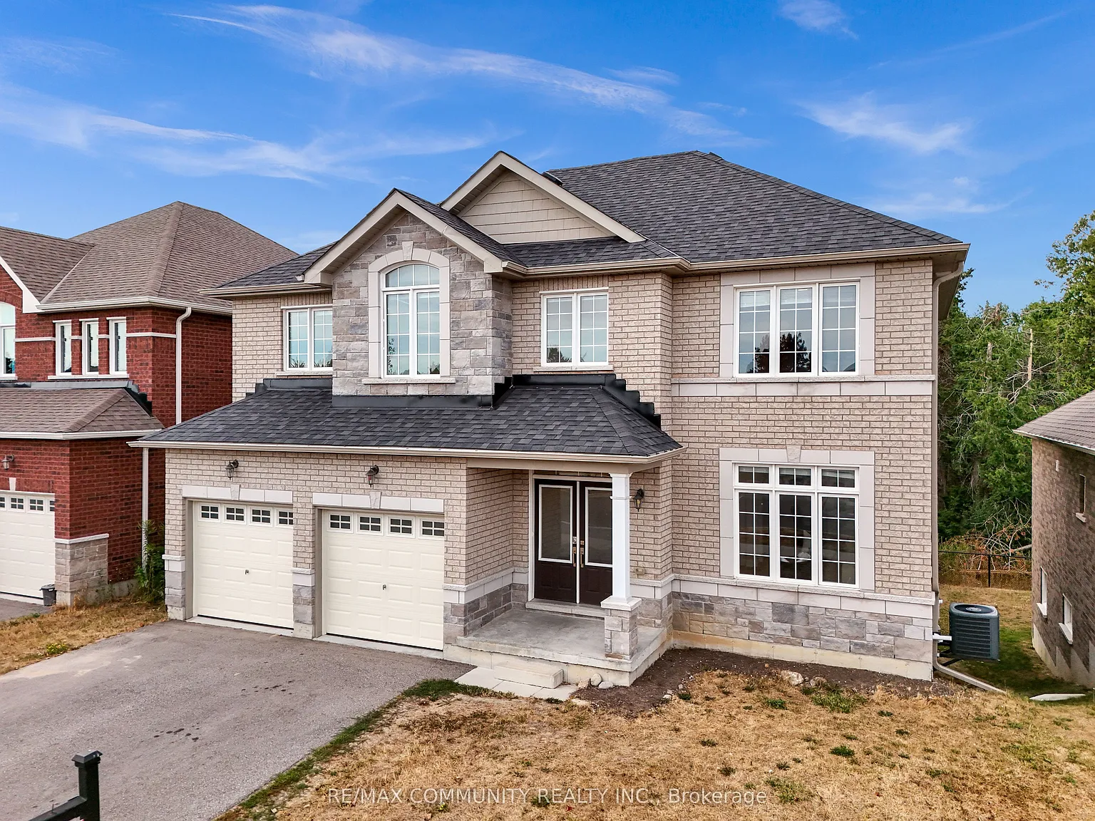 4 bed, $3,200 — Photo 3