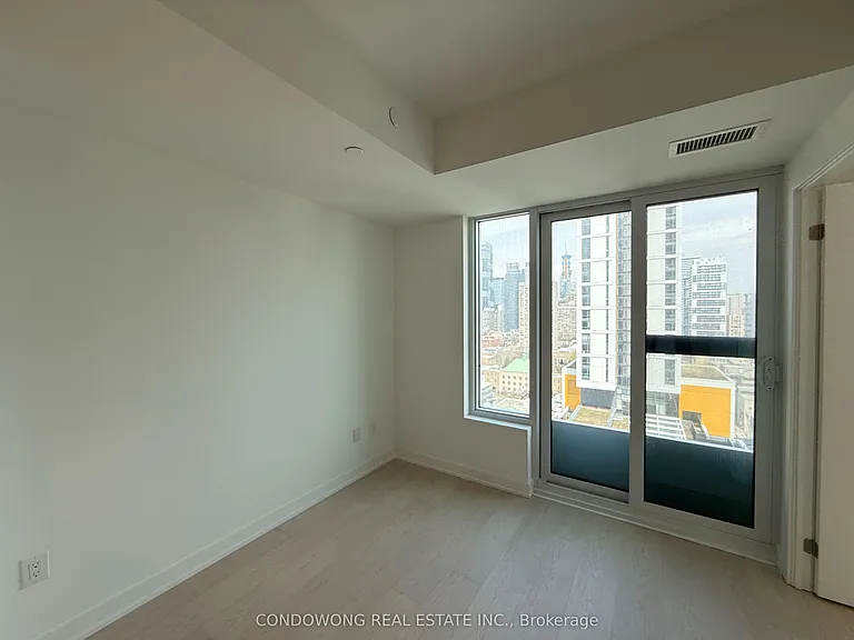 252 Church St #2205 — Photo 3