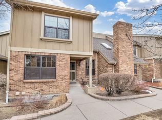 7814 E Phillips Cir, Centennial, CO 80112