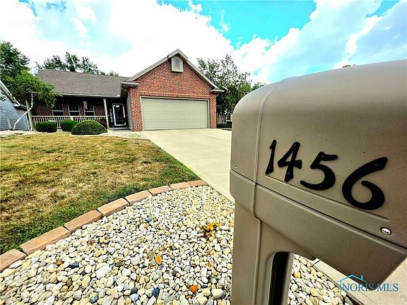 2nd image of 1456 Plum Creek Dr
