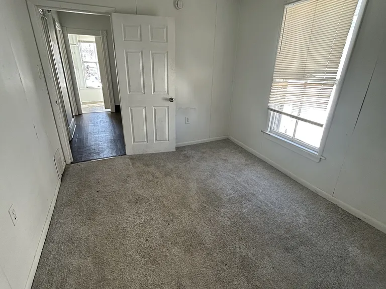 2228 Tulip St #B — Photo 7