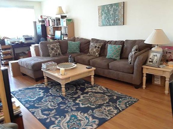 2nd image of 30 Glenbrook Rd #8A