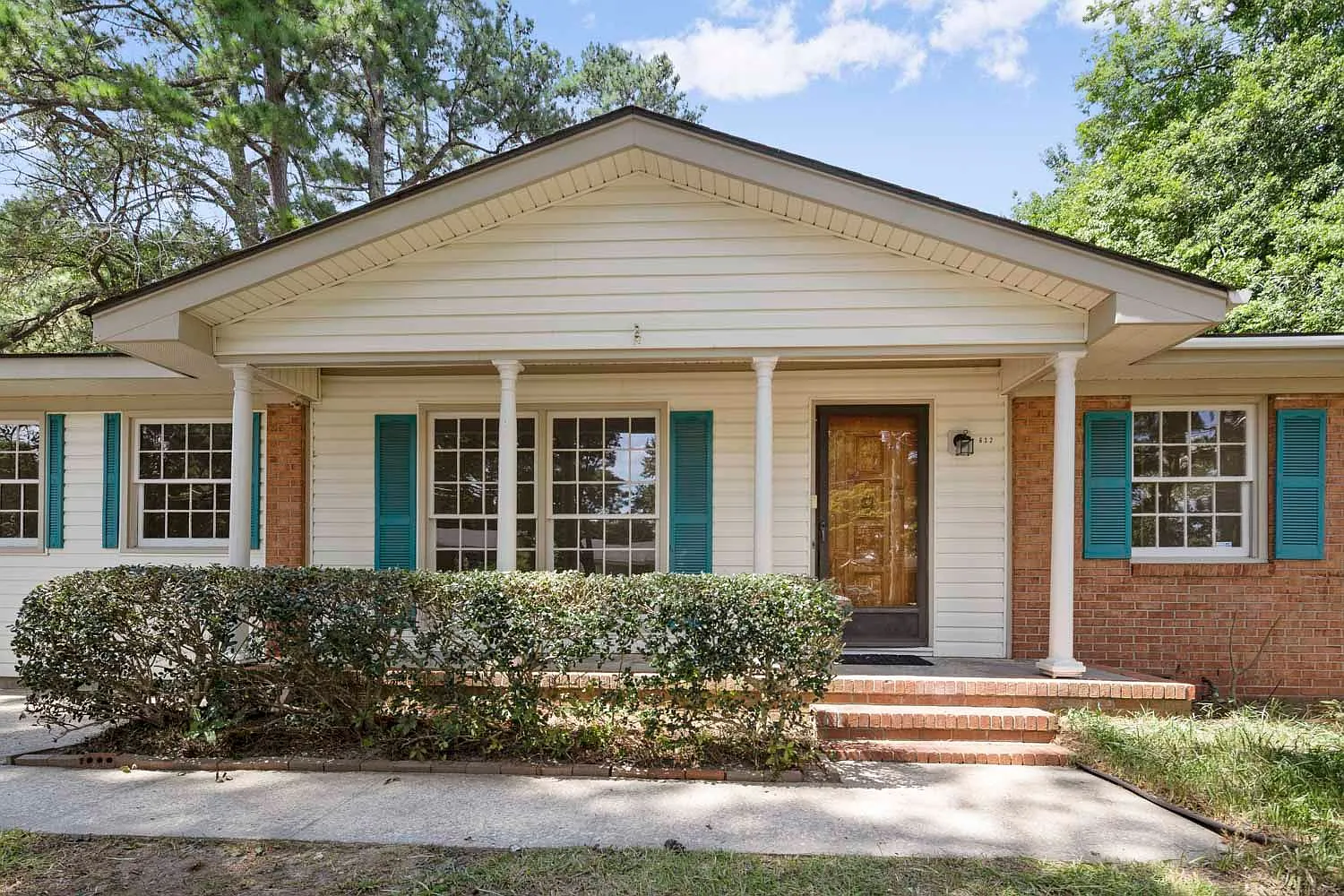 4 bed, 2.5 bath, 2015 sqft, $1,525 — Photo 3