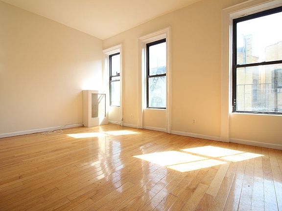 2nd image of 12 W 104th St APT 2E