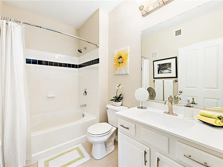 1000 Providence Pl #372 — Photo 4