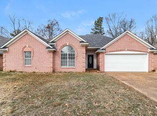 8648 Tropicana Dr N, Cordova, TN 38018