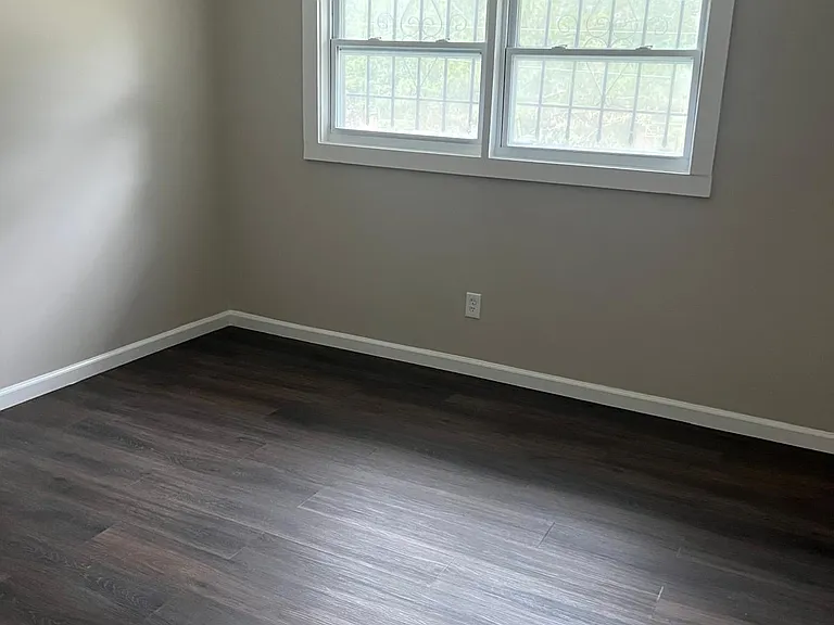 6030 Mallory Rd — Photo 14