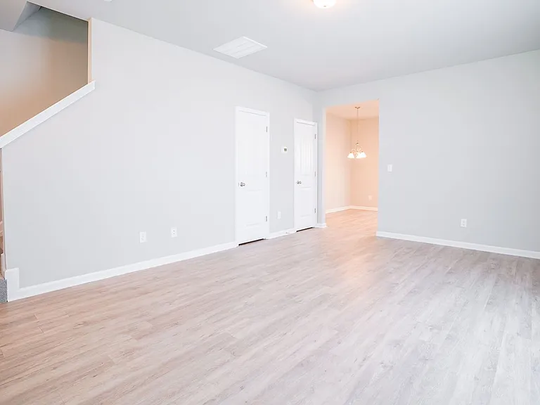 46 Zion Pl — Photo 6