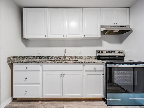 tampa-florida-82046667 picture