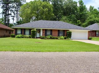 9604 Debra Joy St, Shreveport, LA 71106