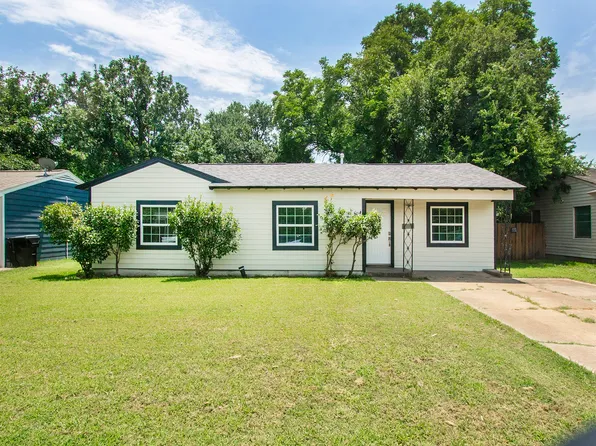 2502 Helmet St, Irving, TX 75060