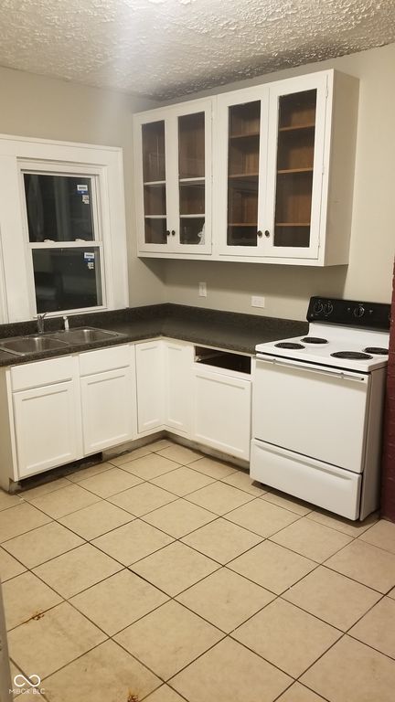 623 Eugene St, Indianapolis, IN - View 4
