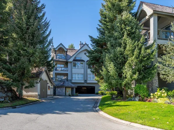 3300 Ptarmigan Pl #103, Whistler, BC V8E 0V5