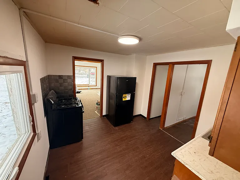 621 Morgan Ave — Photo 8