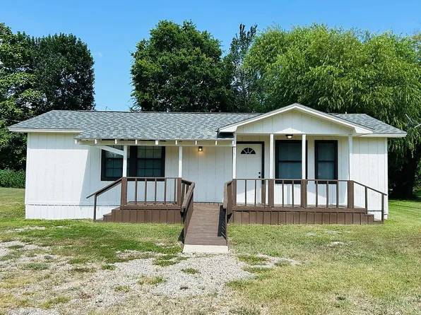 118 N Main St, Garvin, OK 74736