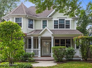 1352 Cavell Ave, Highland Park, IL