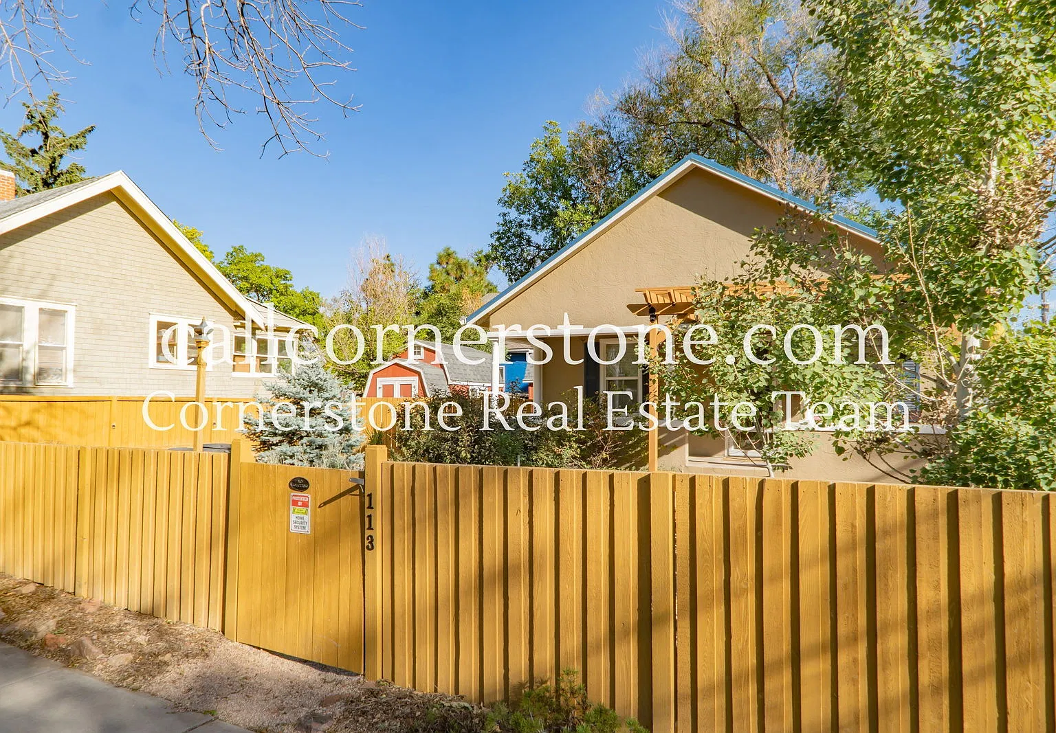 4 bed, 2.0 bath, 1440 sqft, $2,372 — Photo 2