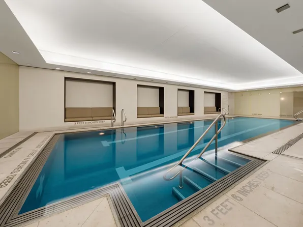 400 East 67th Street image 20 of 21