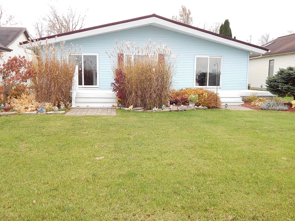 1st image of 7056 Strawberry Ln