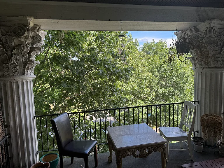 275 Plymouth Ave S #23 — Photo 15