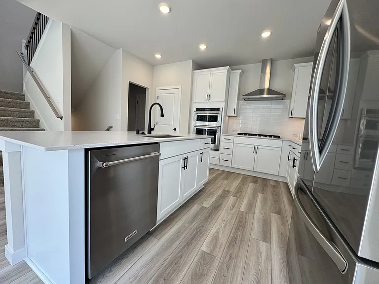 4255 Aberdeen Way NE — Photo 8
