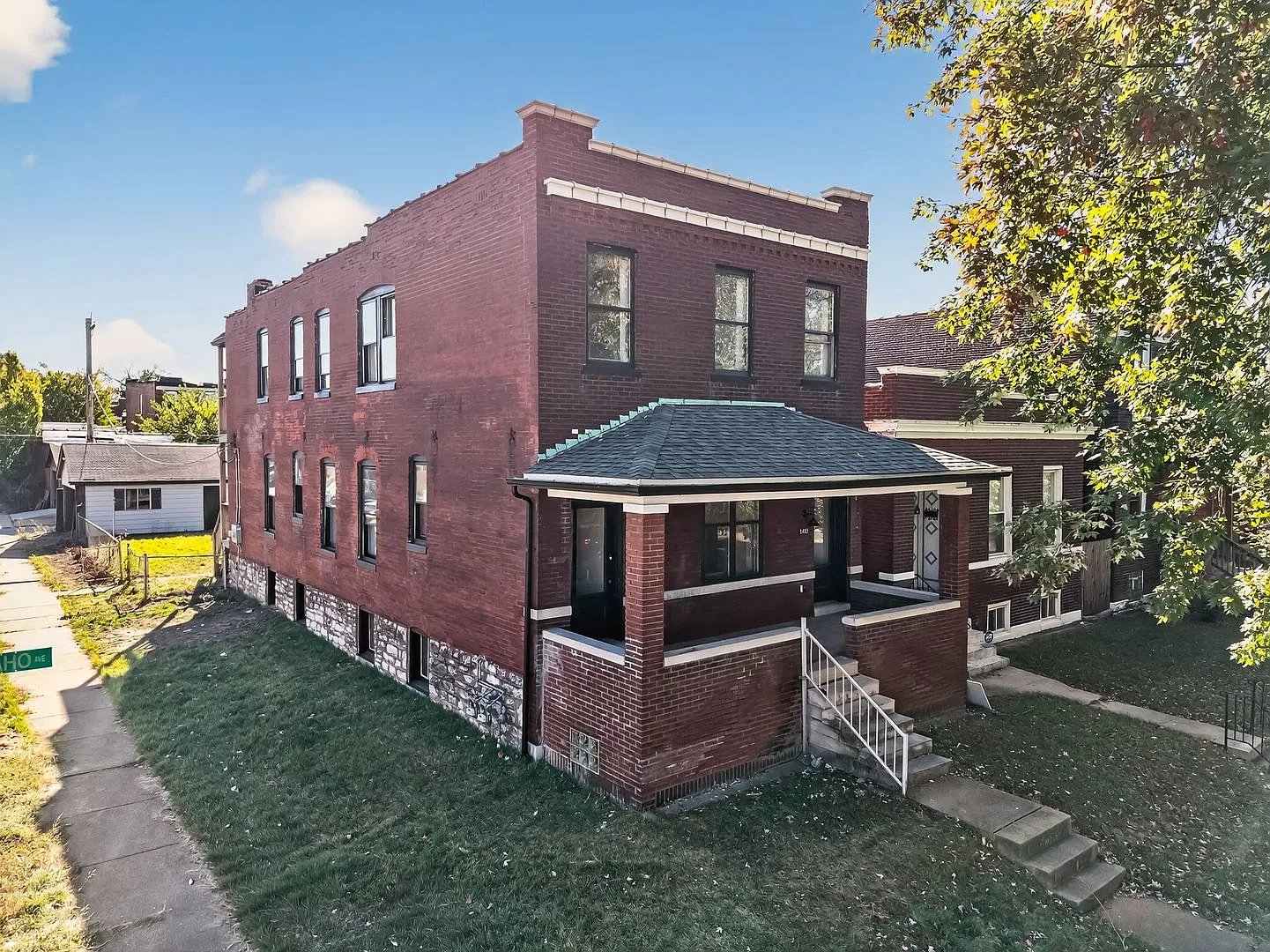 5402 Idaho — Photo 3