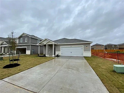 850 Bunton Reserve Blvd Photo 1
