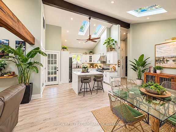 5th image of 1267 Fisher Ave