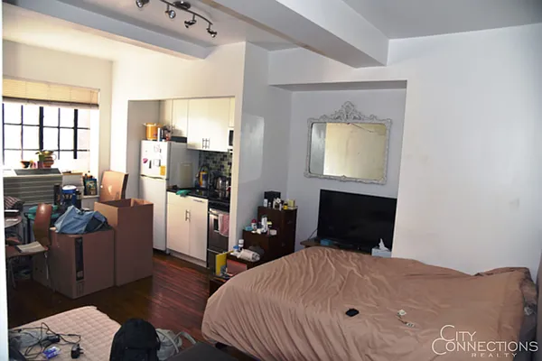 Rented by City Connections Realty | media 7