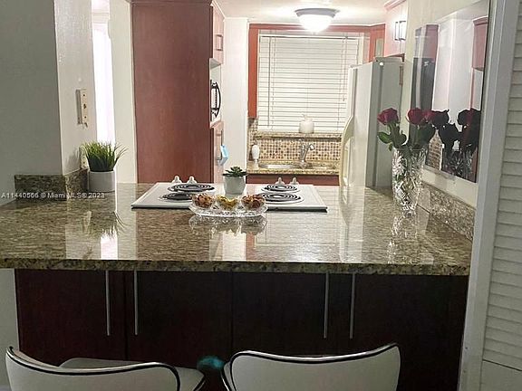 3rd image of 8850 Fontainebleau Blvd APT 105