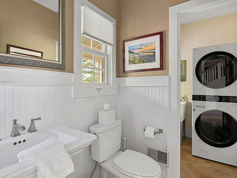 13217 Three Oaks Rd — Photo 32