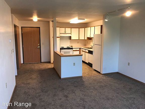 2nd image of 801 McKinley Ave #207