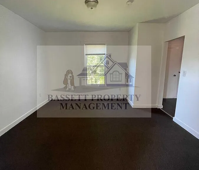 109 E Albert St #1W — Photo 8