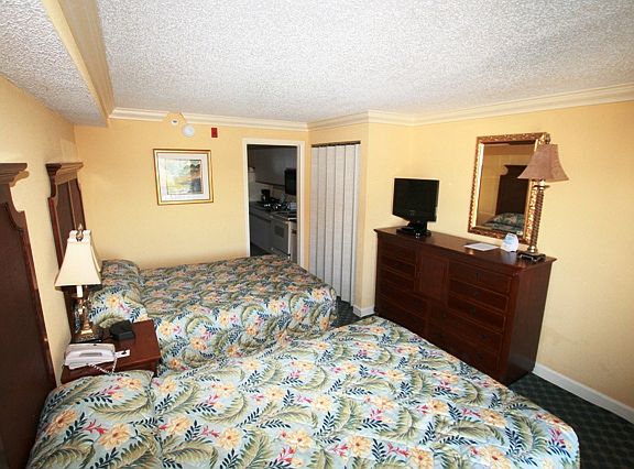 4th image of 1200 N Ocean Blvd #712