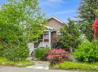 4552 34th Ave S, Seattle, WA 98118