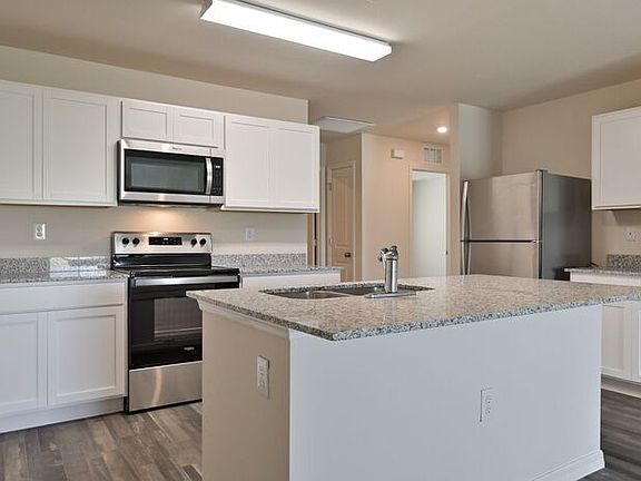 5th image of 9002 Aegean Cir
