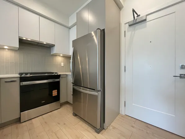 13777 75a Ave, Surrey, BC