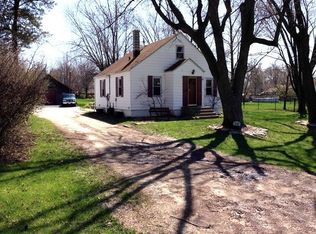 828 Wisconsin Rd, New Lenox, IL 60451