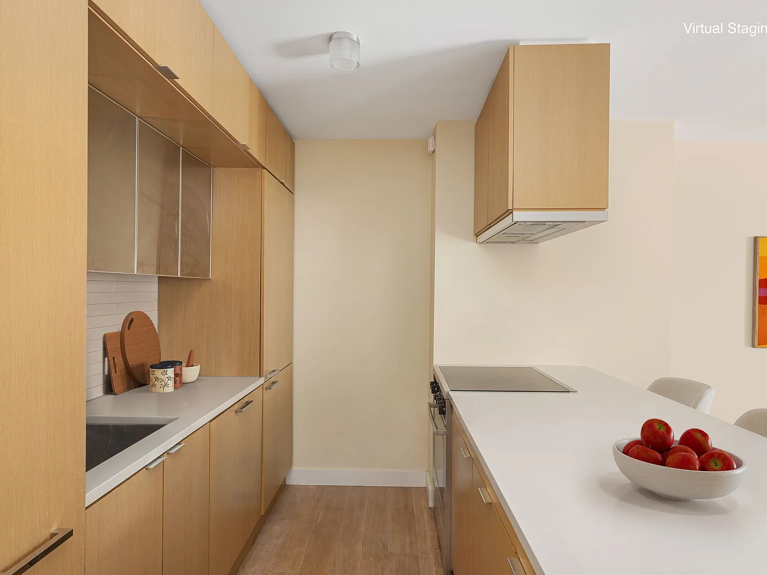 225 Rector Place — Photo 4
