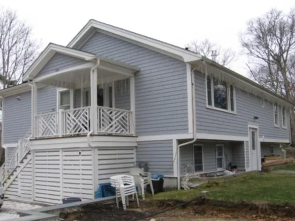 214 State Rd, Tisbury, MA 02568