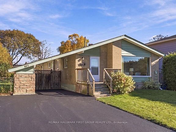 2nd image of 867 Chapleau Dr