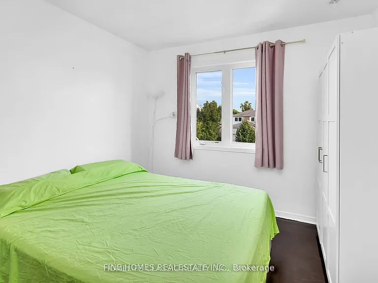 72 Gayla St — Photo 17