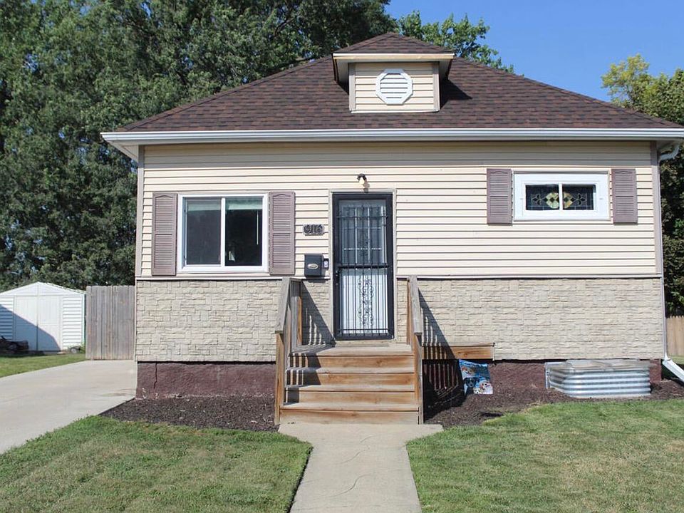1st image of 916 S 4th St