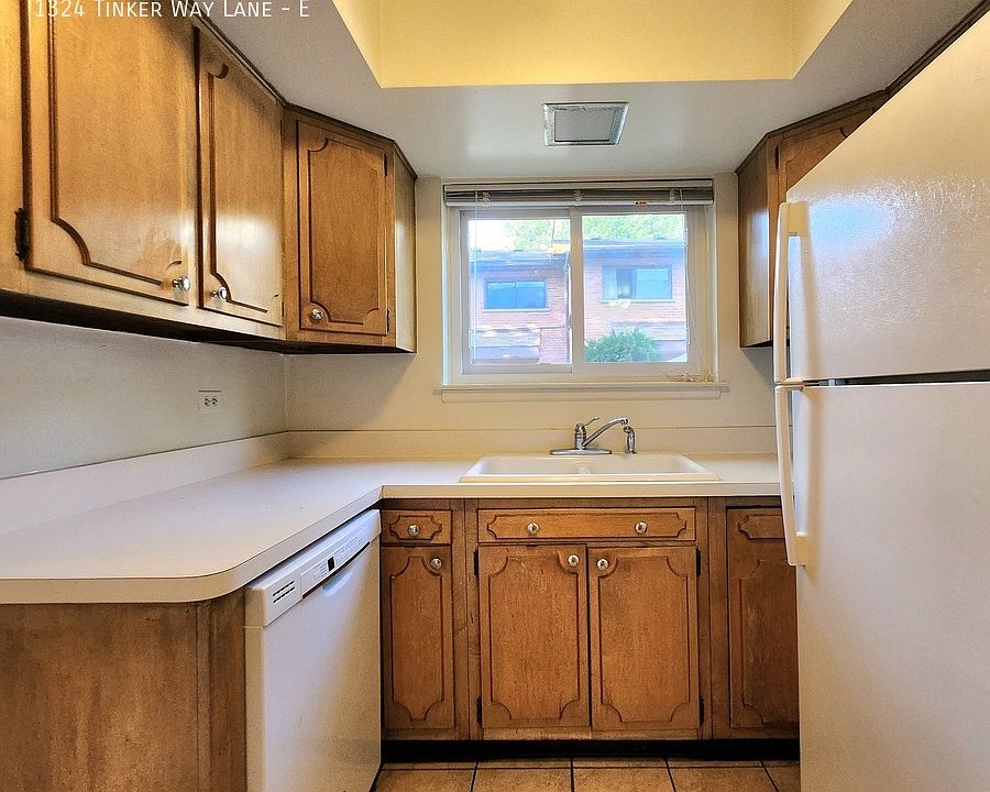 1st image of 1324 Tinker Way Unit E