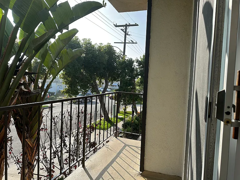 The Vallarta Apartments — Photo 28