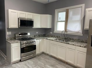 916 E 76th St #1, Chicago, IL 60619