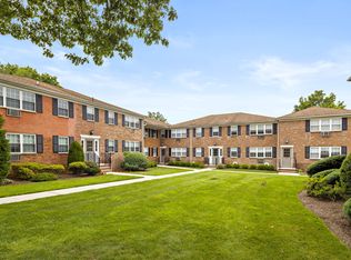 Cliff View Gardens, Wood Ridge, NJ 07075